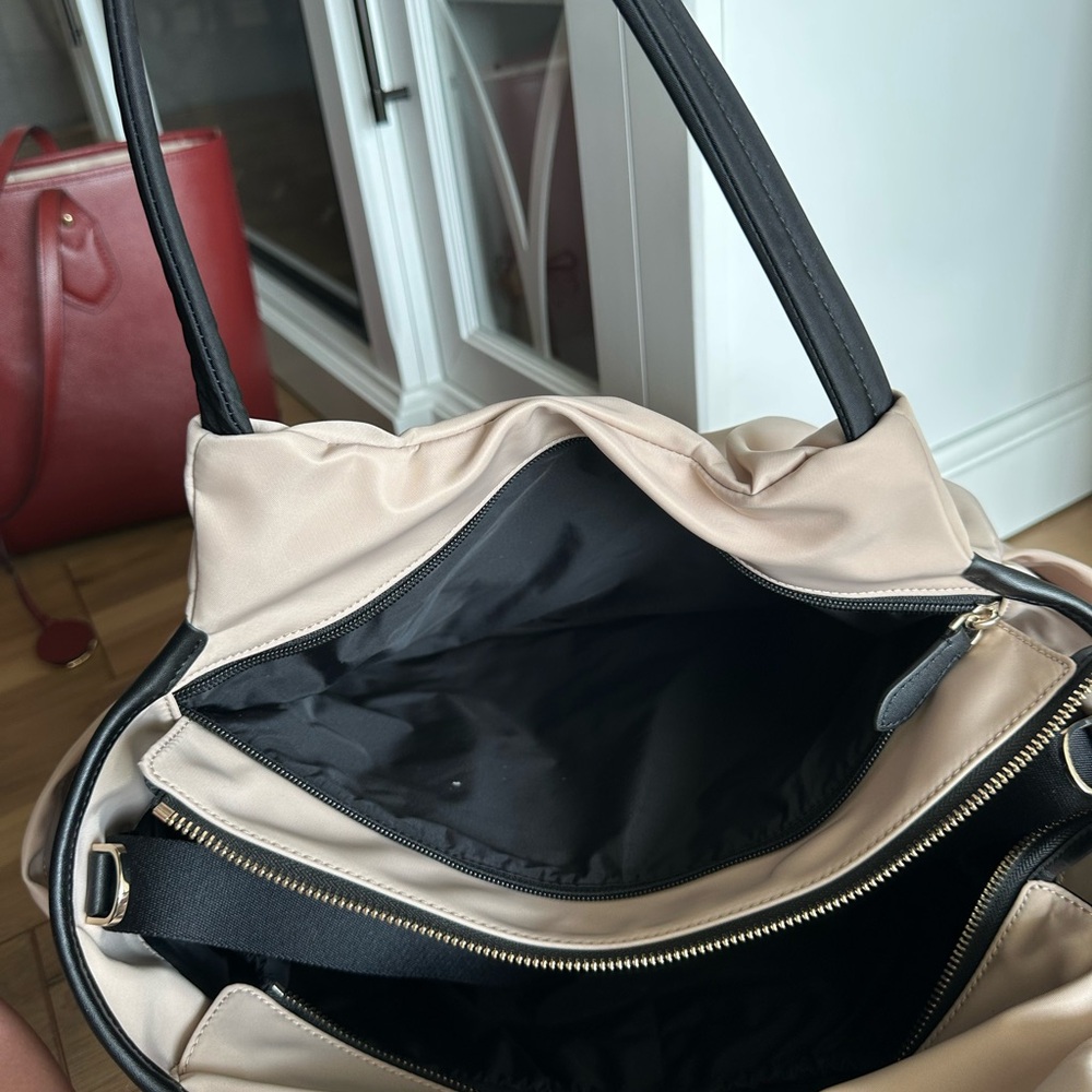 Kate Spade Cream Shoulder Bag with Black Accents - Picture 4 of 5